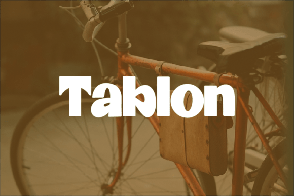 Tablon Font Review: A Modern Display Typeface for Designers